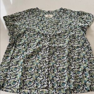Marine Layer Green and Blue Floral Blouse Size: M NWOT ✨